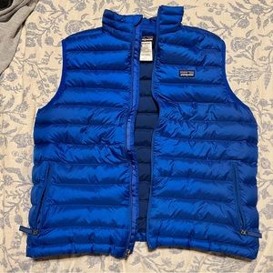 Boys XXL blue Patagonia vest